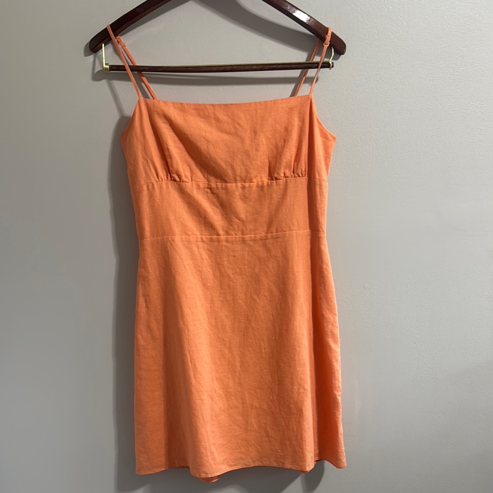 Aritzia Sunday Best Quaint Linen-Blend Dress